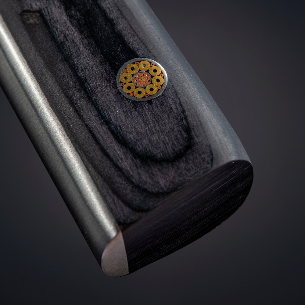 Set of 3 high-carbon steel Japanese kitchen knives. Professional kitchen knives with gift box.