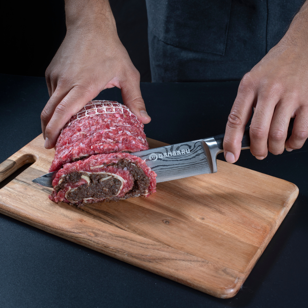 Set of 3 high-carbon steel Japanese kitchen knives. Professional kitchen knives with gift box.